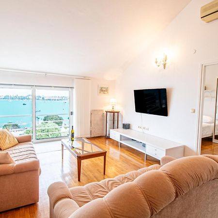 Apartment Umag Center Istria Croatia With Seaview By Rentistra Luaran gambar